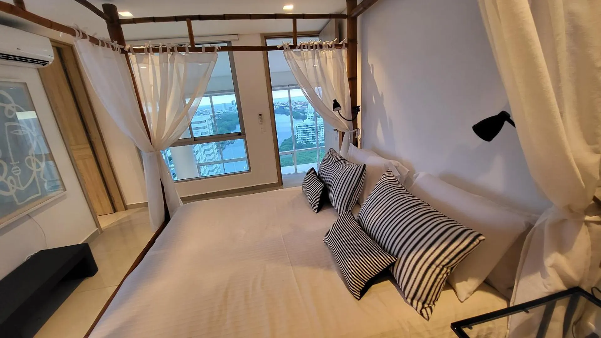 Duplex Vista Al Mar Y Centro Daire Cartagena Kolombiya